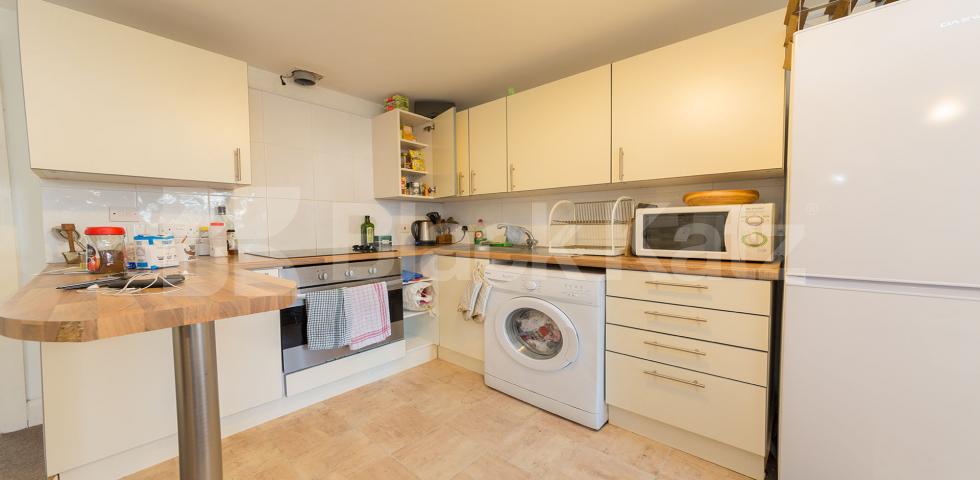 			New Instruction, 1 Bedroom, 1 bath, 1 reception Flat			 Springdale Road, Newington Green